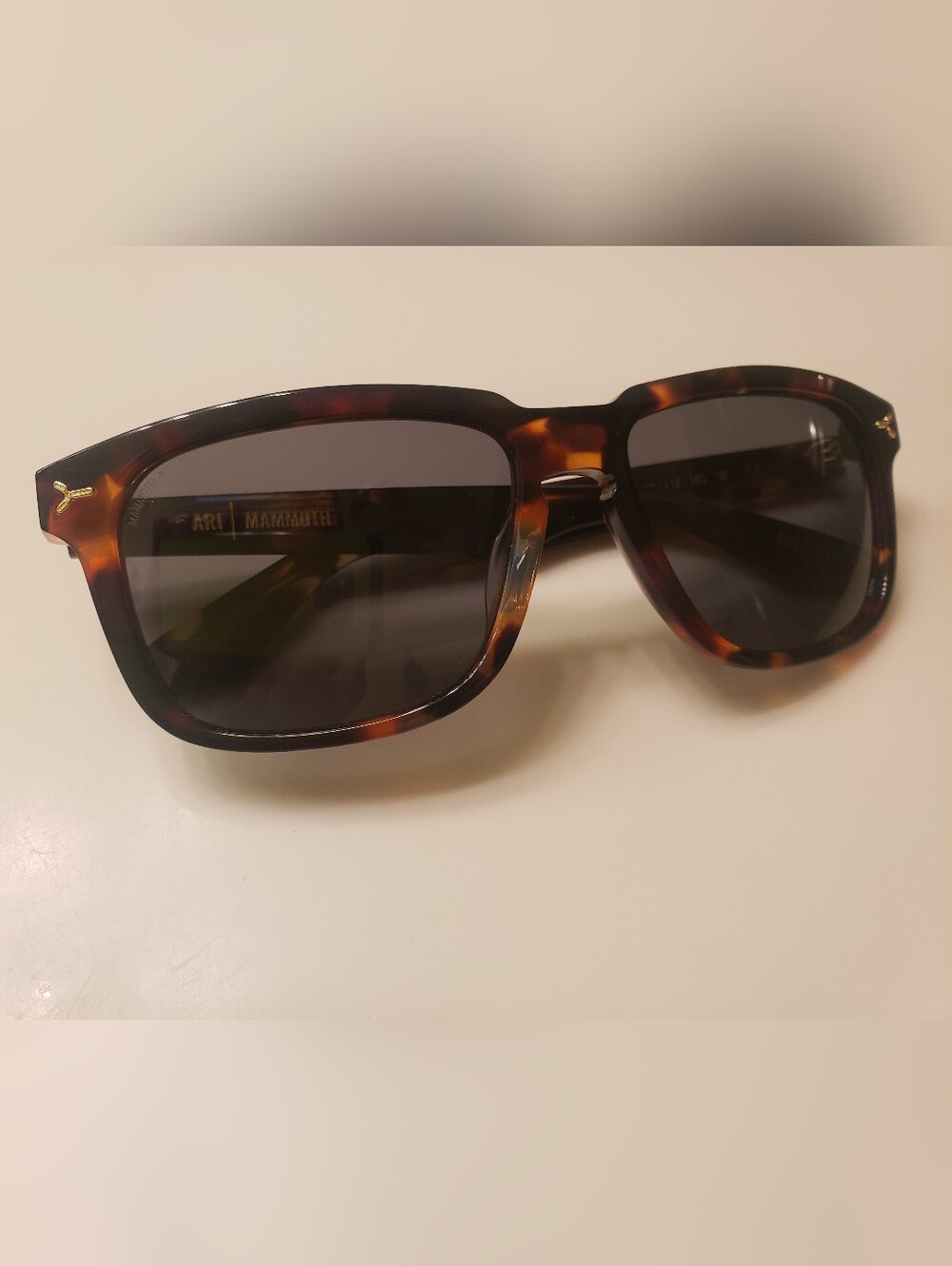 Ari Sunglasses From Mammoth Headwear